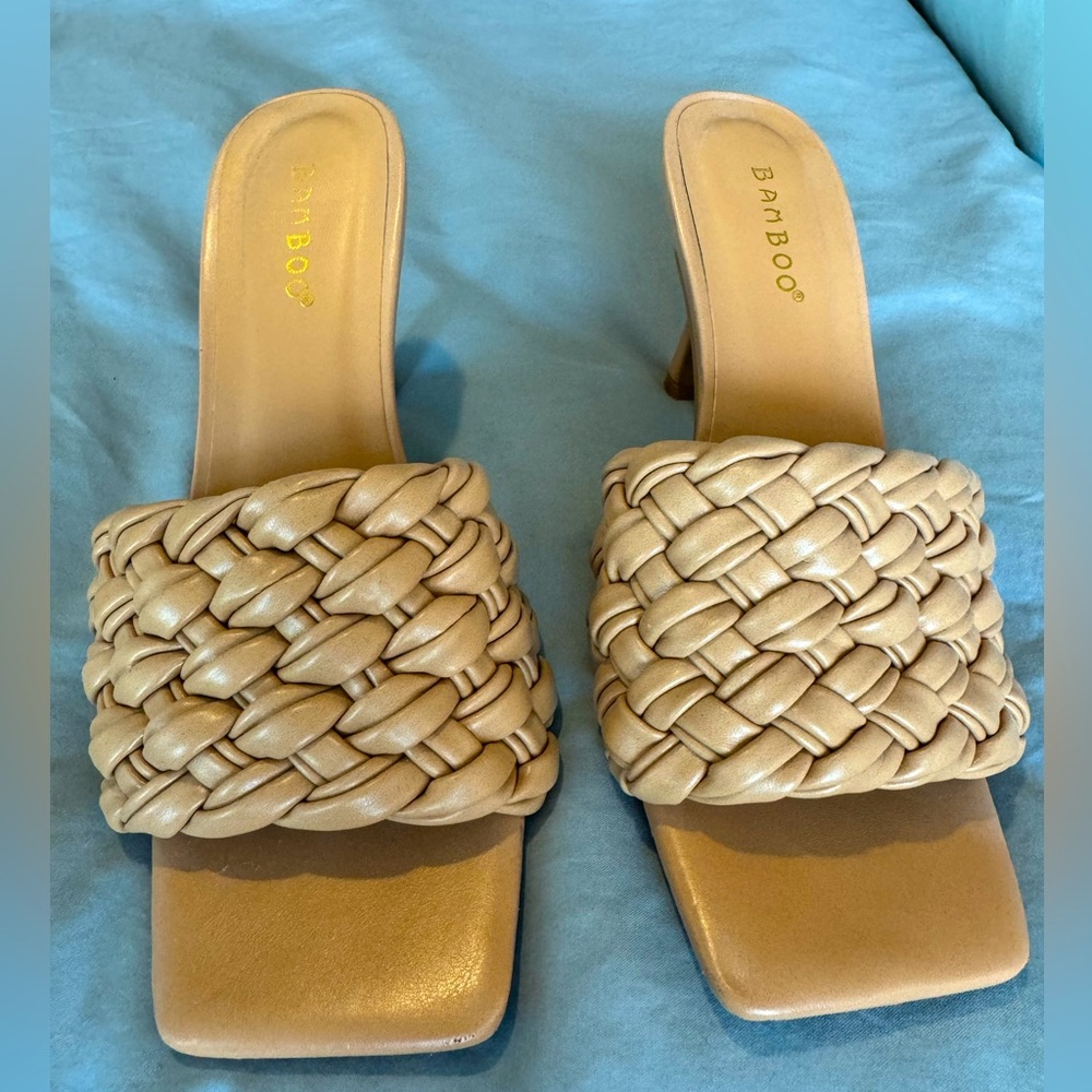 Women’s Size 7 Braided Heels